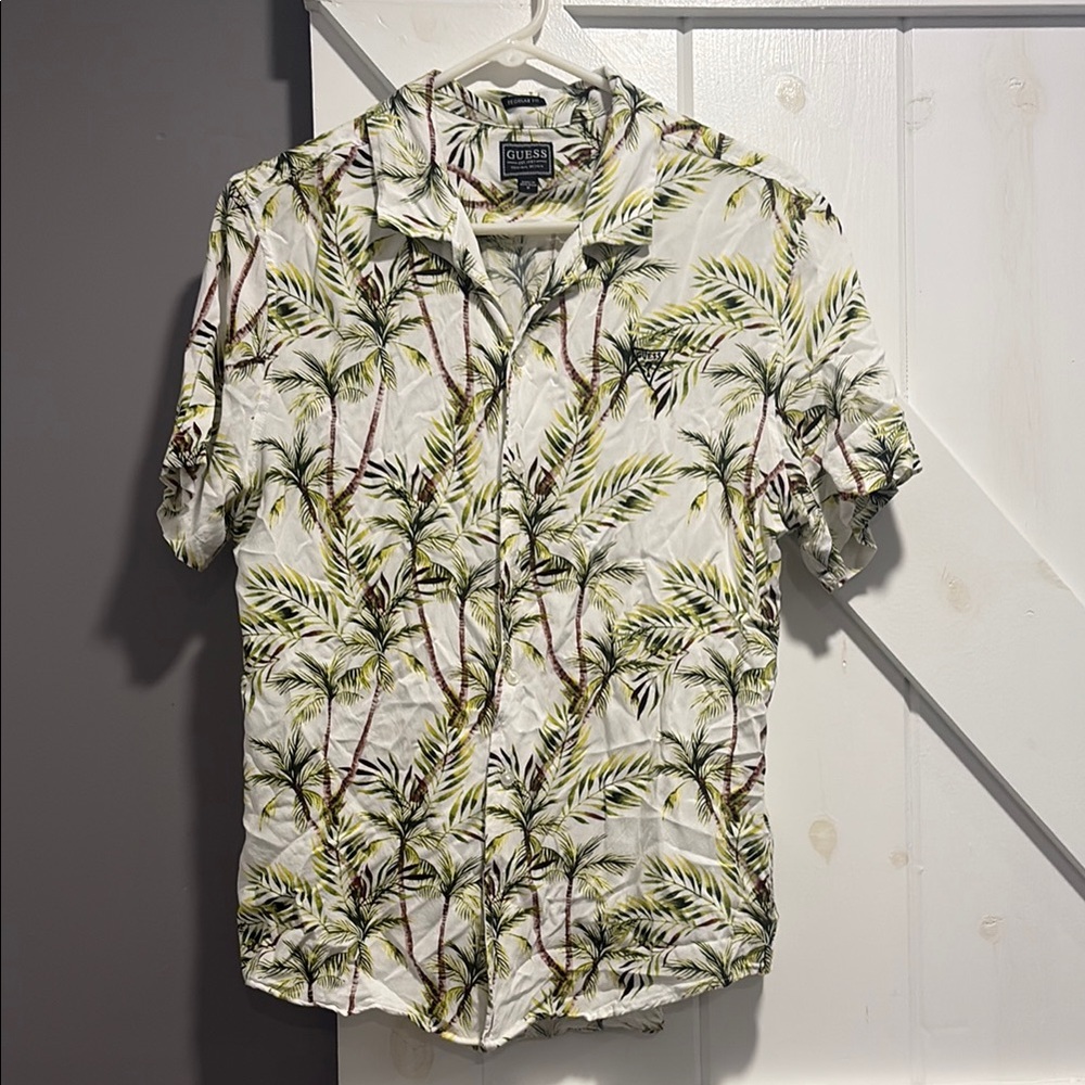 Guess Green and White Casual Button Down Shirt with Tropical Pattern